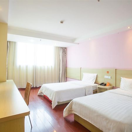 7Days Inn Qingdao Development Zone Jinshatan Oda fotoğraf